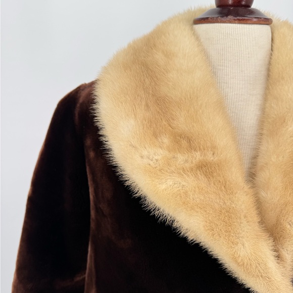 Vintage Flesher’s Furs Ottawa Genuine Sheared Beaver Coat with Mink Collar Small - Picture 4 of 9